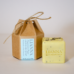 Load image into Gallery viewer, Peppermint Poppyseed Olive Oil Soap
