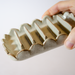 Charger l&#39;image dans la galerie, Frosty Clay Soap Dish
