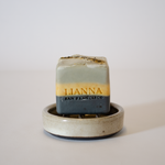 Charger l&#39;image dans la galerie, Fog Clay Soap Dish
